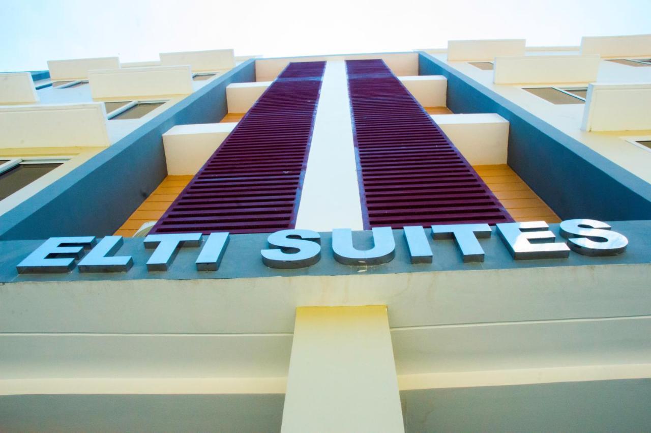 Elti Suites By Bluebookers Ángeles Exterior foto