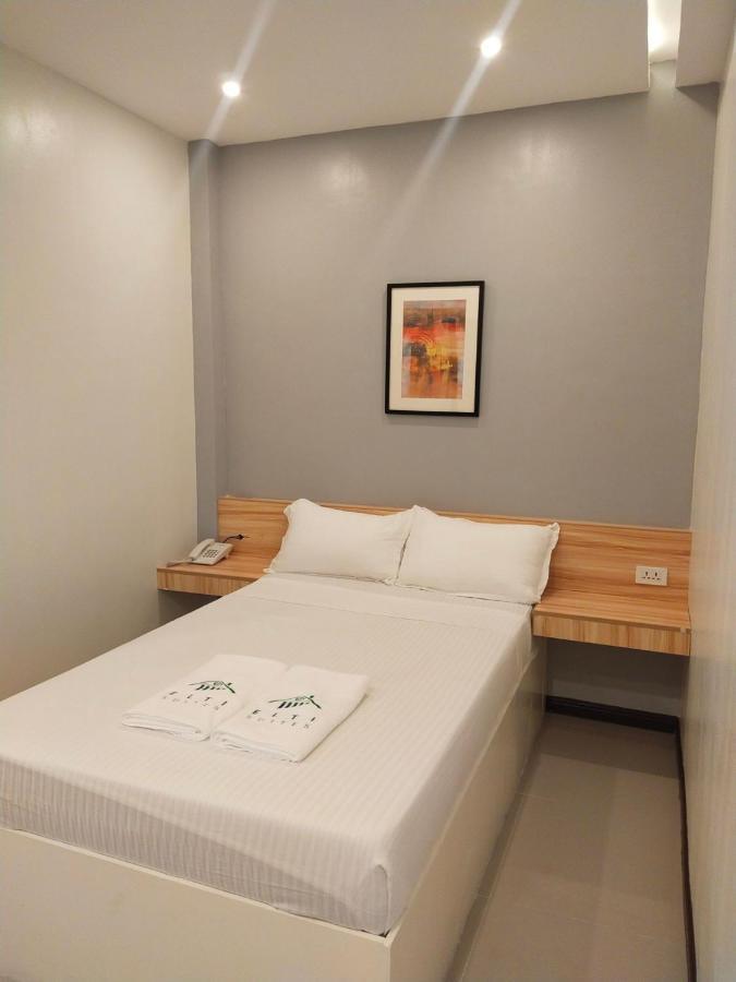 Elti Suites By Bluebookers Ángeles Exterior foto
